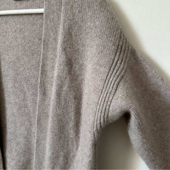 Joseph Cashmere Luxe Grey Cardigan Size Small - Picture 6 of 13